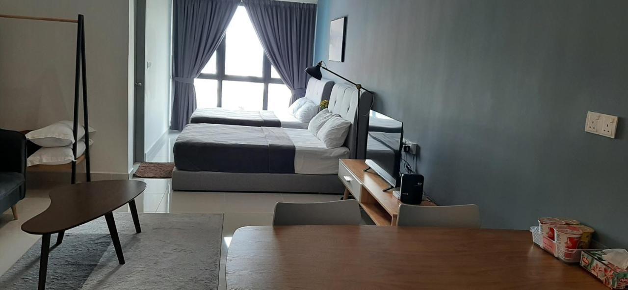 Cozystay @ Core Soho Suite Klia Сепанг Екстериор снимка